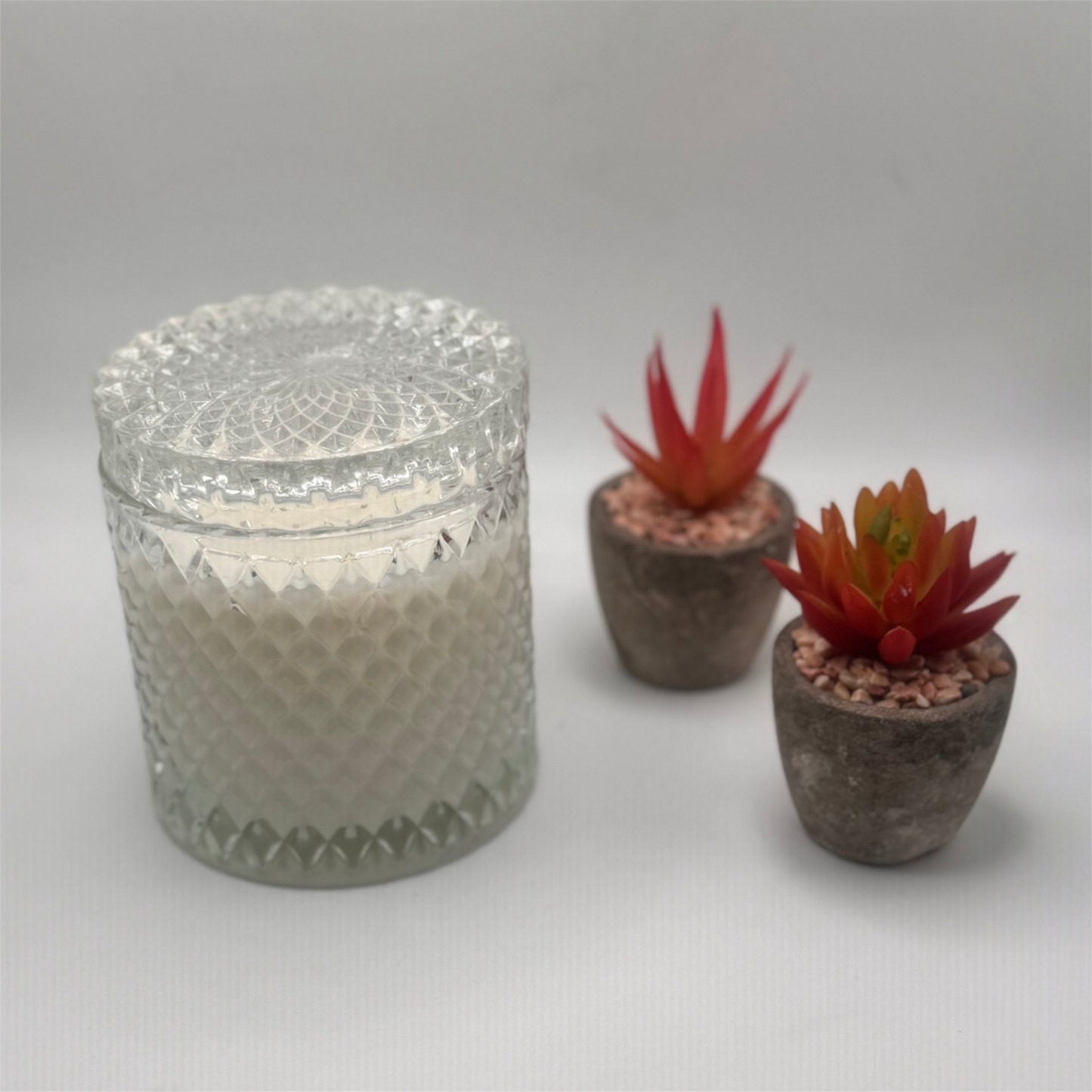 Aura By LK Luxe Brilliance Jar