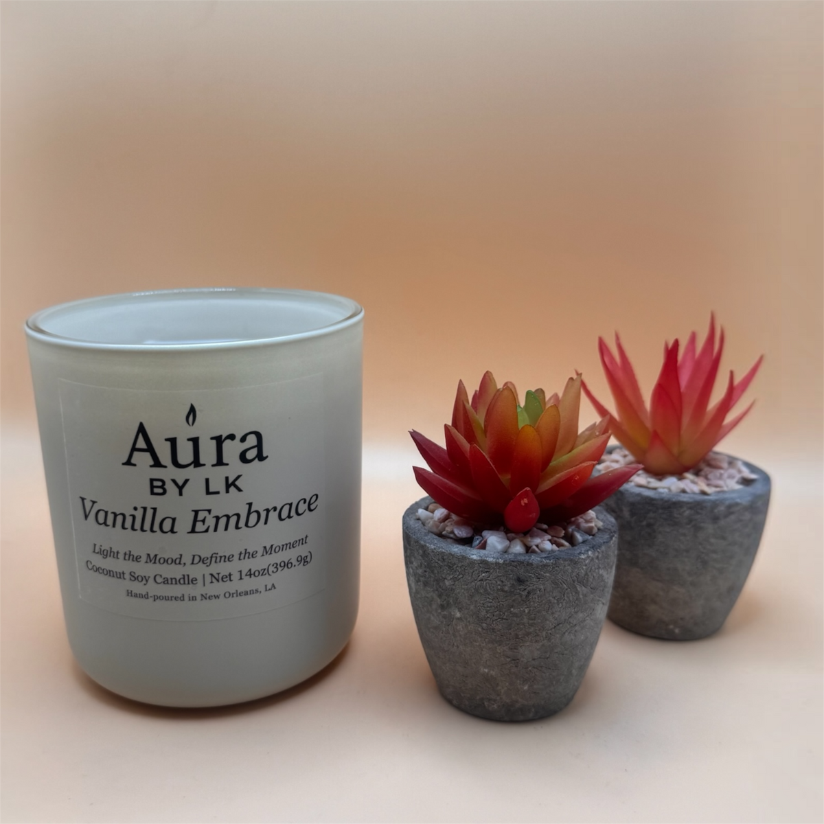 Aura BY LK Vanilla Embrace 14oz Tan jar